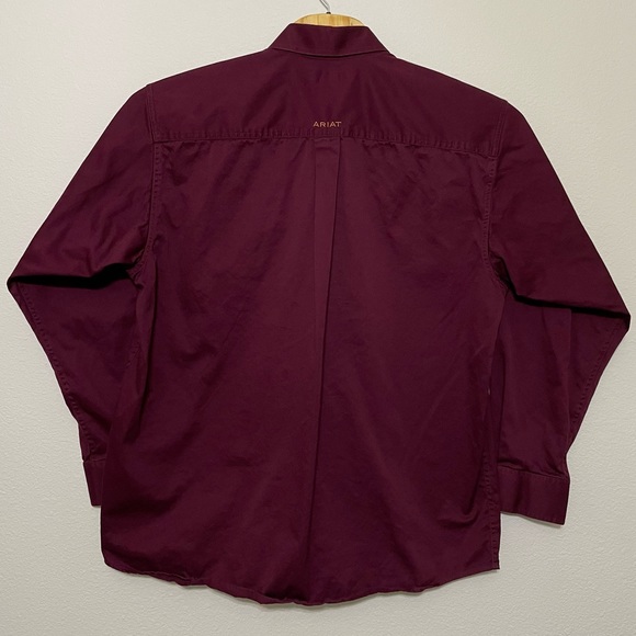 Ariat Solid Twill Classic Fit Long Sleeve Button Down Shirt Size XL - Picture 3 of 8